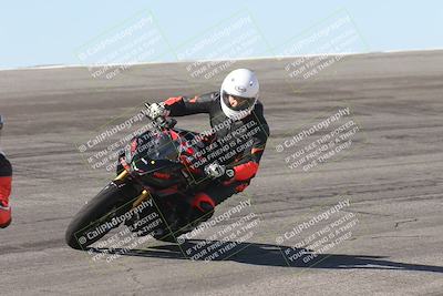 media/Oct-13-2025-Moto Forza (Mon) [[a66d839500]]/3-B Group/Session 2 (Bowl)/